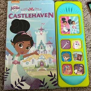 Nickelodeon Nella Welcome to Castlehaven Sound Book - Purple and Blue